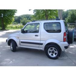 SUZUKI Jimny - 2007