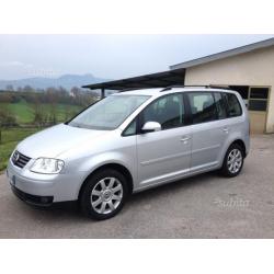 VOLKSWAGEN Touran 1.9 Tdi 105cv 6 marce - 2006