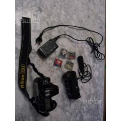 Nikon D300 con battery grip Meike scatto remoto CF