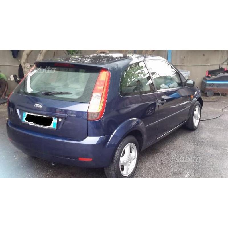 FORD Fiesta 3ª serie - 2003 1.2 benzina ful option