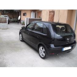 OPEL Corsa 3ª serie - 2004