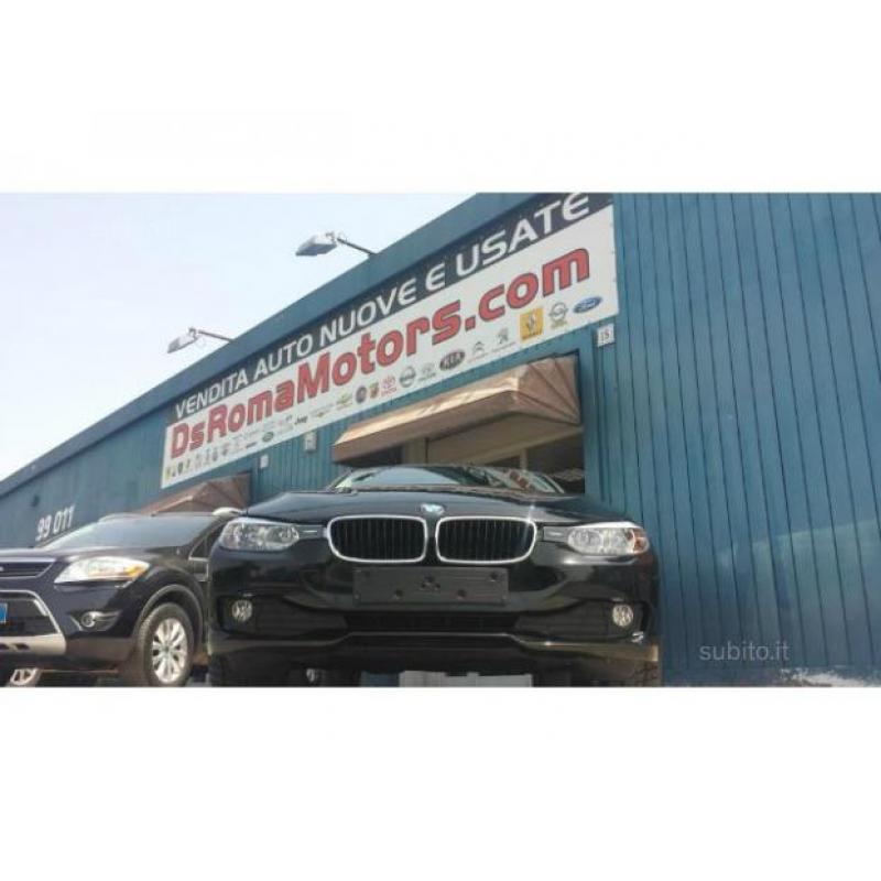 Bmw 318 D TOURING CAMBIO AUTOMATICO NAVI 17 PDC