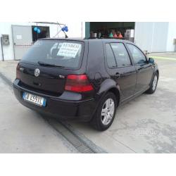 VOLKSWAGEN Golf 2ª serie - 2001