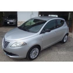 Lancia Ypsilon 1.2 Gold 69cv - 2014