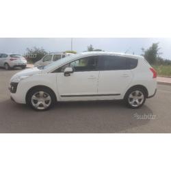 PEUGEOT 3008 2.0 hdi 163 cv navi - 2013