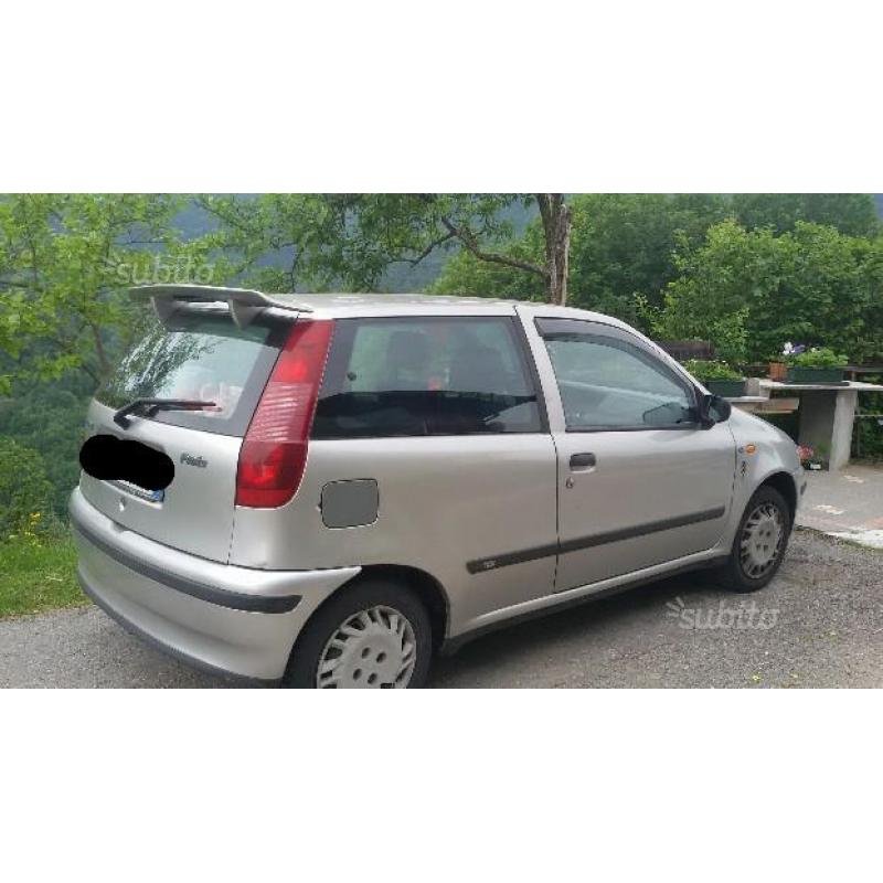 FIAT Punto - 1999