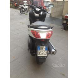 Yamaha X-Max 125 - 2011