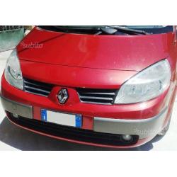 Renault scenic dci da 2003\2009 ricambi vari leggi