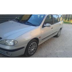 RENAULT Mégane 2ª serie - 2002