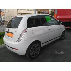 Lancia Y momo design 1.3 MTJ 2009 garanzia