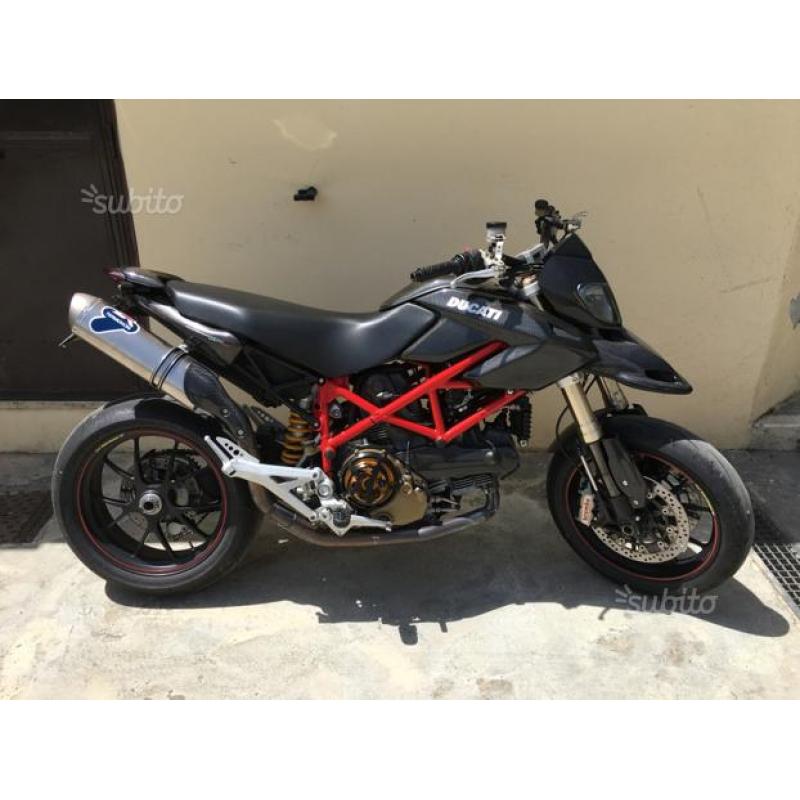 Ducati hypermotard 1100 s