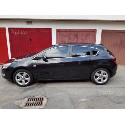 Opel astra 1.3 turbo diesel cosmo