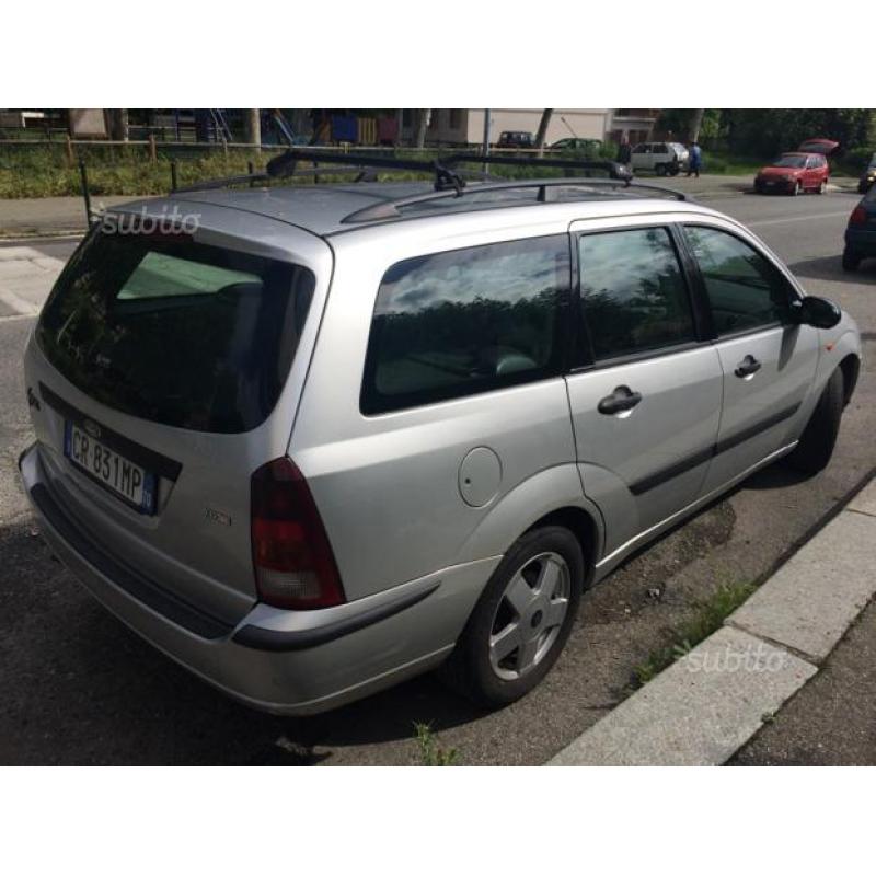 Ford focus 1.8 tdci sw zetec 2004