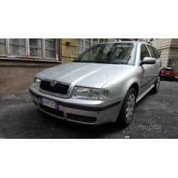 SKODA Octavia 1.6 cat Wagon Ambiente