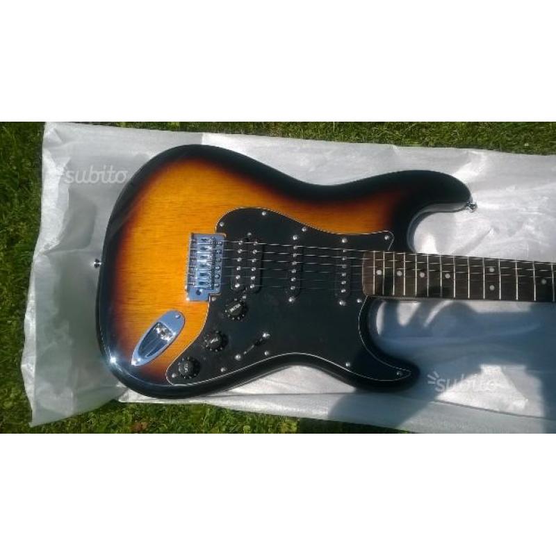 Squier Fender Stratocaster affinity sunburst