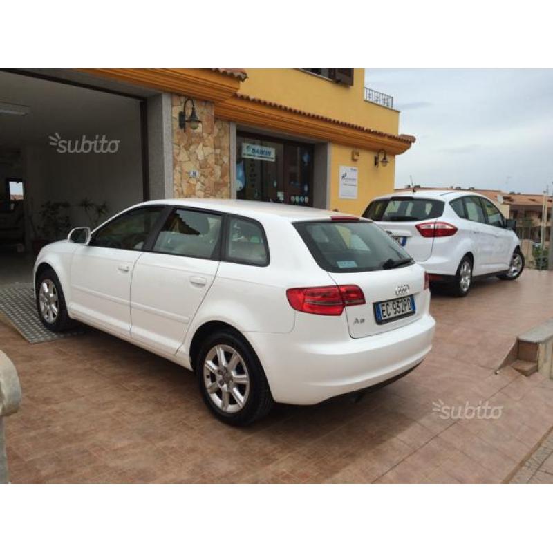 Audi A3 sportback 2000 tdi 143cv