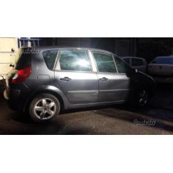 RENAULT Grand Scenic 1.5 dCi/105CV