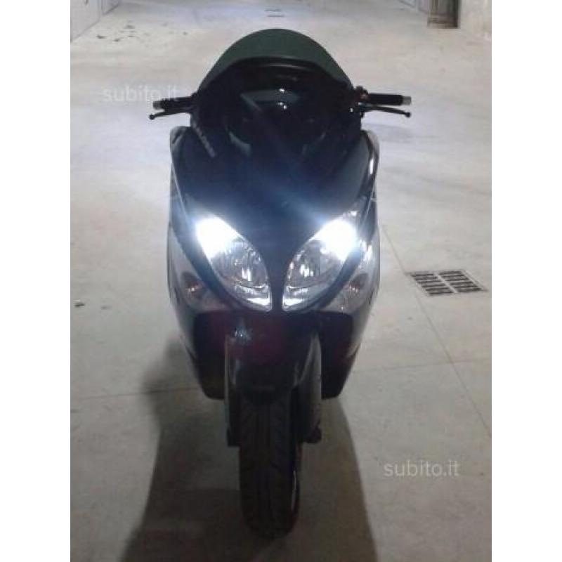 Kit xenon specifico yamaha tmax