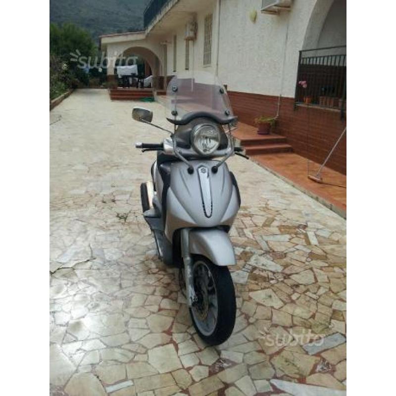 Piaggio Beverly 500 ie