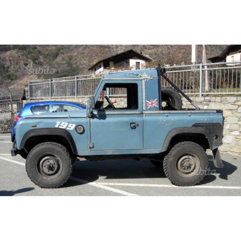 LAND ROVER Defender - 1984