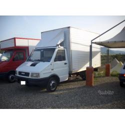 Iveco daily 35-10 con cassa in aluminio