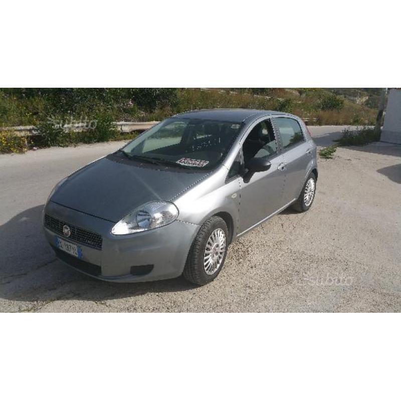 FIAT Grande Punto - 2008 cc 1300 MJ neopatentati