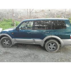 Mitsubishi pajero