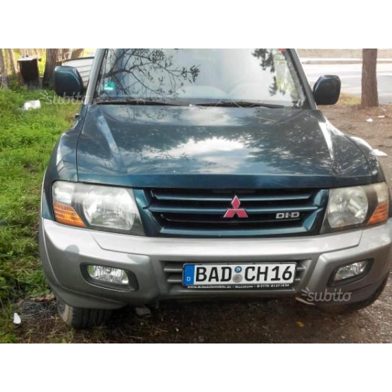 Mitsubishi pajero