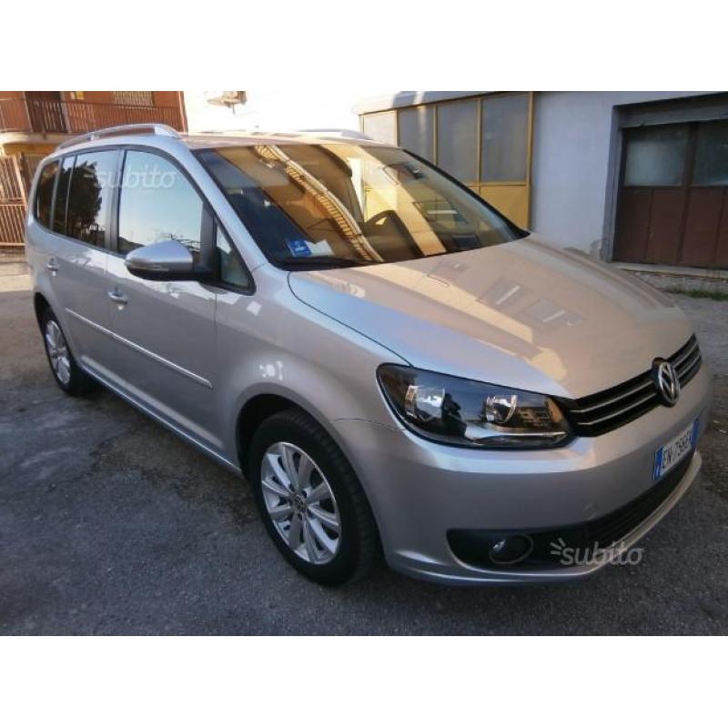 VOLKSWAGEN Touran 2.0 TDI 140cv DSG Highline 7p