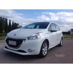 Peugeot 208 1.2 benzina full full optional-2013