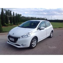 Peugeot 208 1.2 benzina full full optional-2013