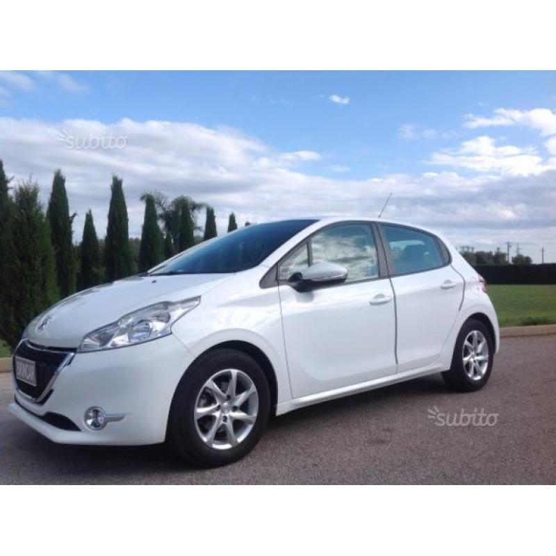 Peugeot 208 1.2 benzina full full optional-2013