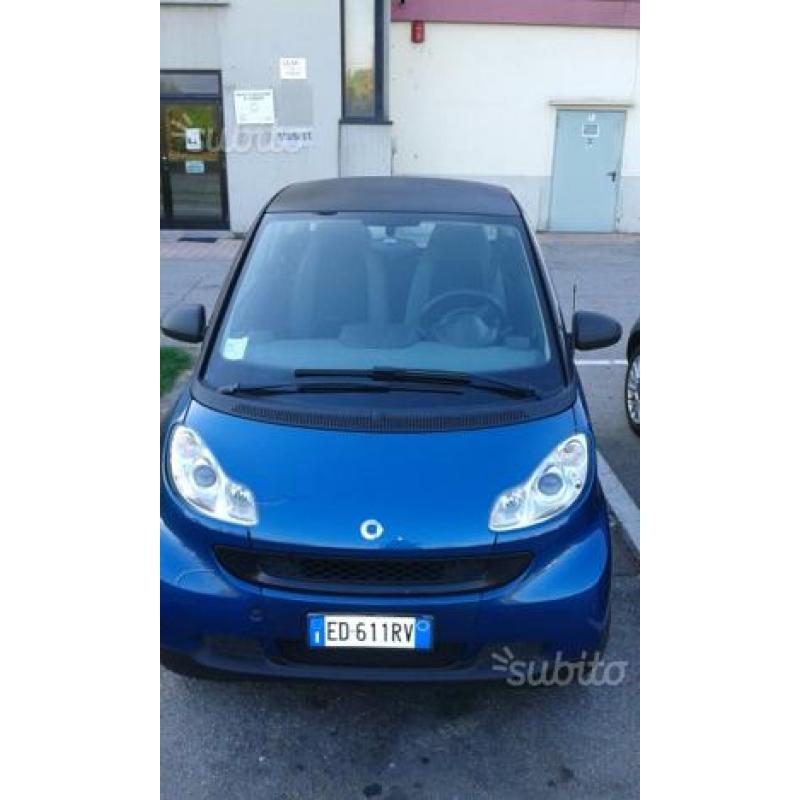 Smart fortwo 1000 mhd coupe pure 2010