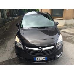 Opel meriva 1.4. Turbo 120cv cosmo 1000km