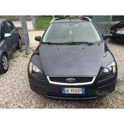 FORD Focus 1.6 TDCI 90 cv x neopatentati