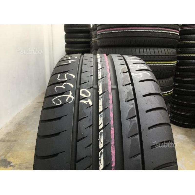 235 45 18 98W Continental sport contact 3 75%