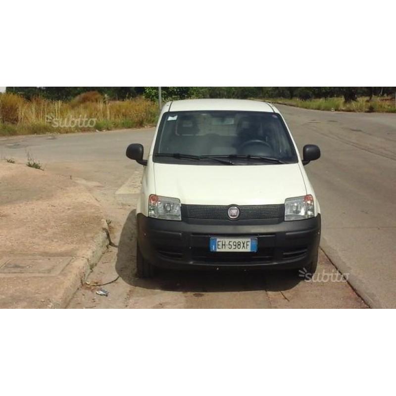 FIAT Punto 2ª serie - 2011