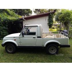 Suzuki samurai