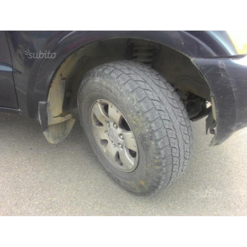 Mitsubishi Pajero 2.5 TDI 3p. GLX Autocarro