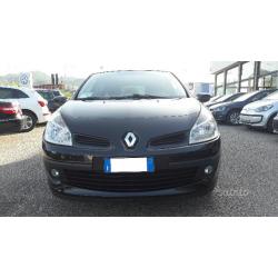 RENAULT CLIO 1.5 DCI 85CV "Le Iene"