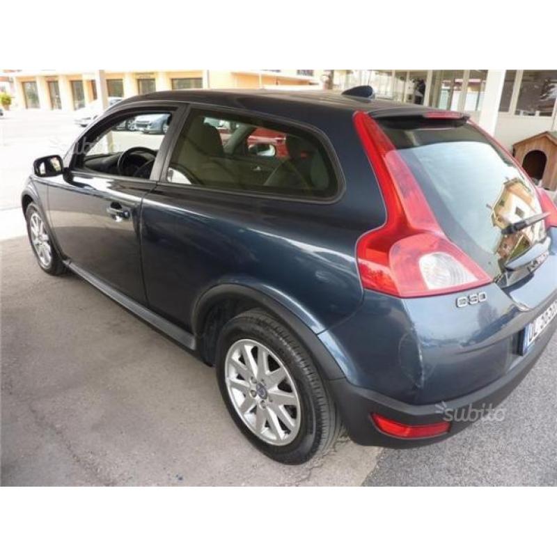 Volvo C30 2.0 D Momentum km 71000 - 2007