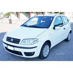 Fiat Punto 1.3 multijet 2010 garanzia 12 mesi