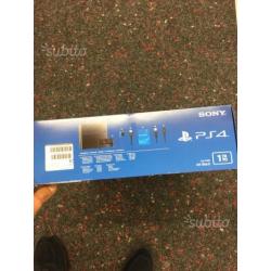 Sony PlayStation 4 1TB NUOVA