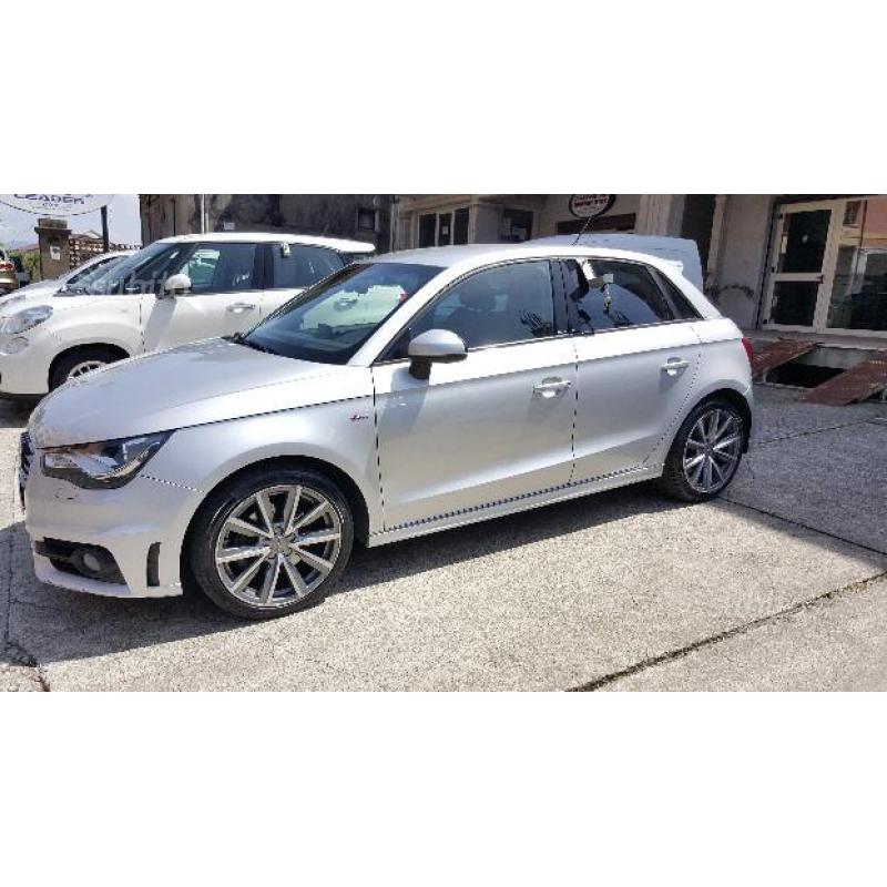 Audi A1 SPB 1.6 TDI 105cv S-line