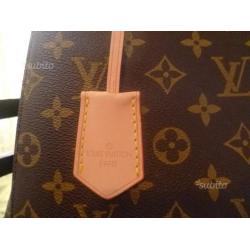 Originale borsa louis vuitton montaigne