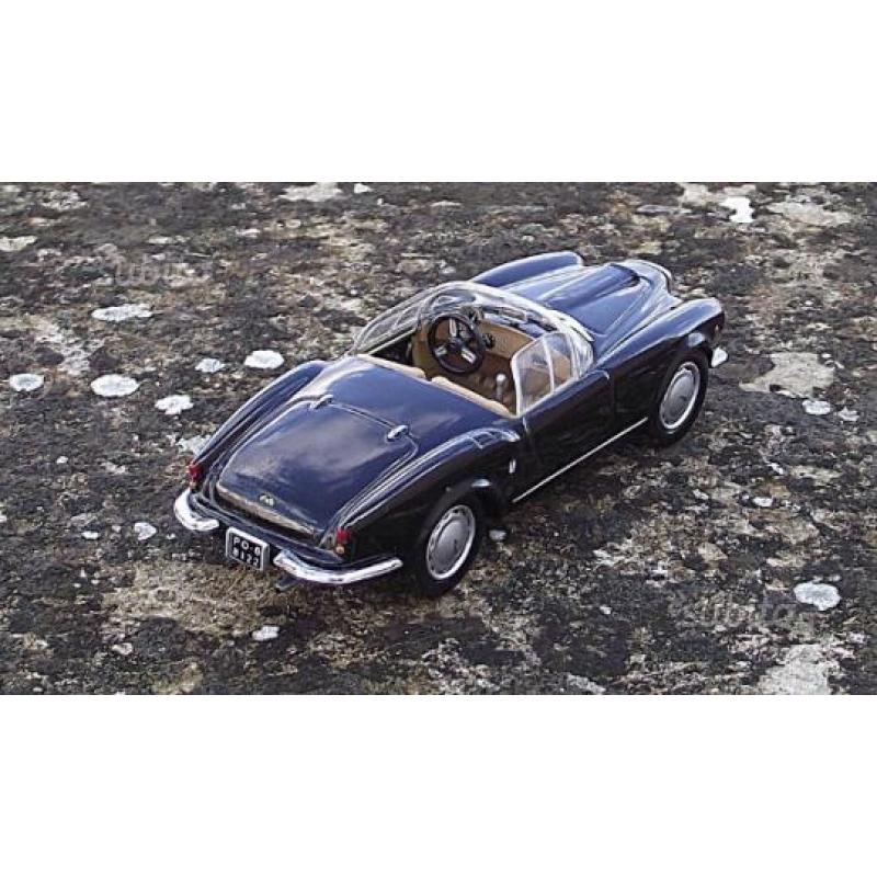 Lancia aurelia b 24 spider 1:43