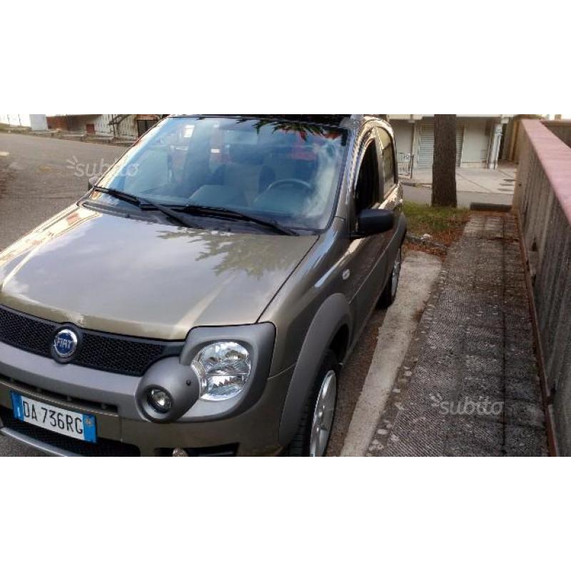 FIAT PANDA 4x4 CROSS 1.3MTJ TETTO PANORAMICO