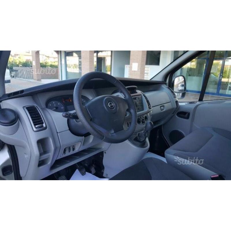 Opel Vivaro 2.0dci 115