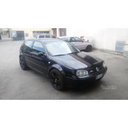 Volkswagen Golf GTI 1.8 Turbo 150cv