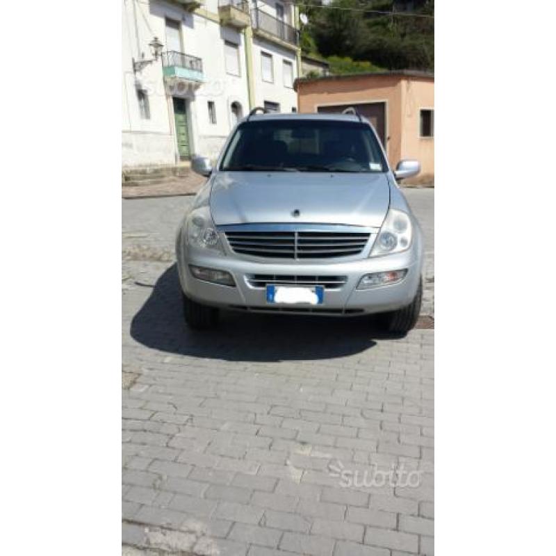 SSANGYONG Rexton 2.7 XDI